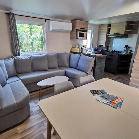 La Passionnatta Piscines Chauffees Сasa de vacaciones *